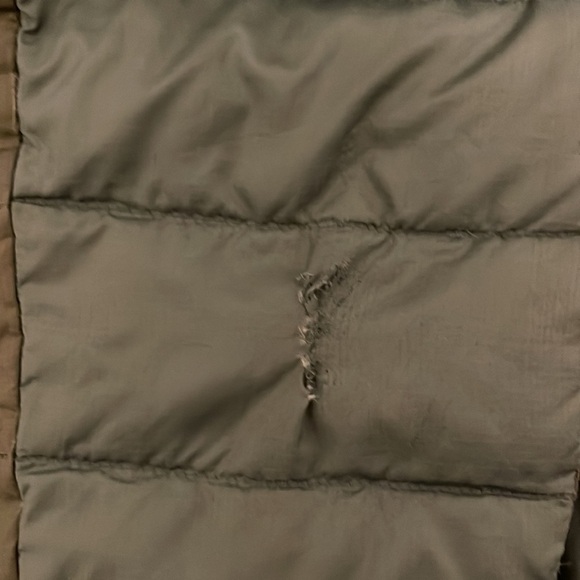 Patagonia Reversible Down Jacket Size L - Picture 11 of 11